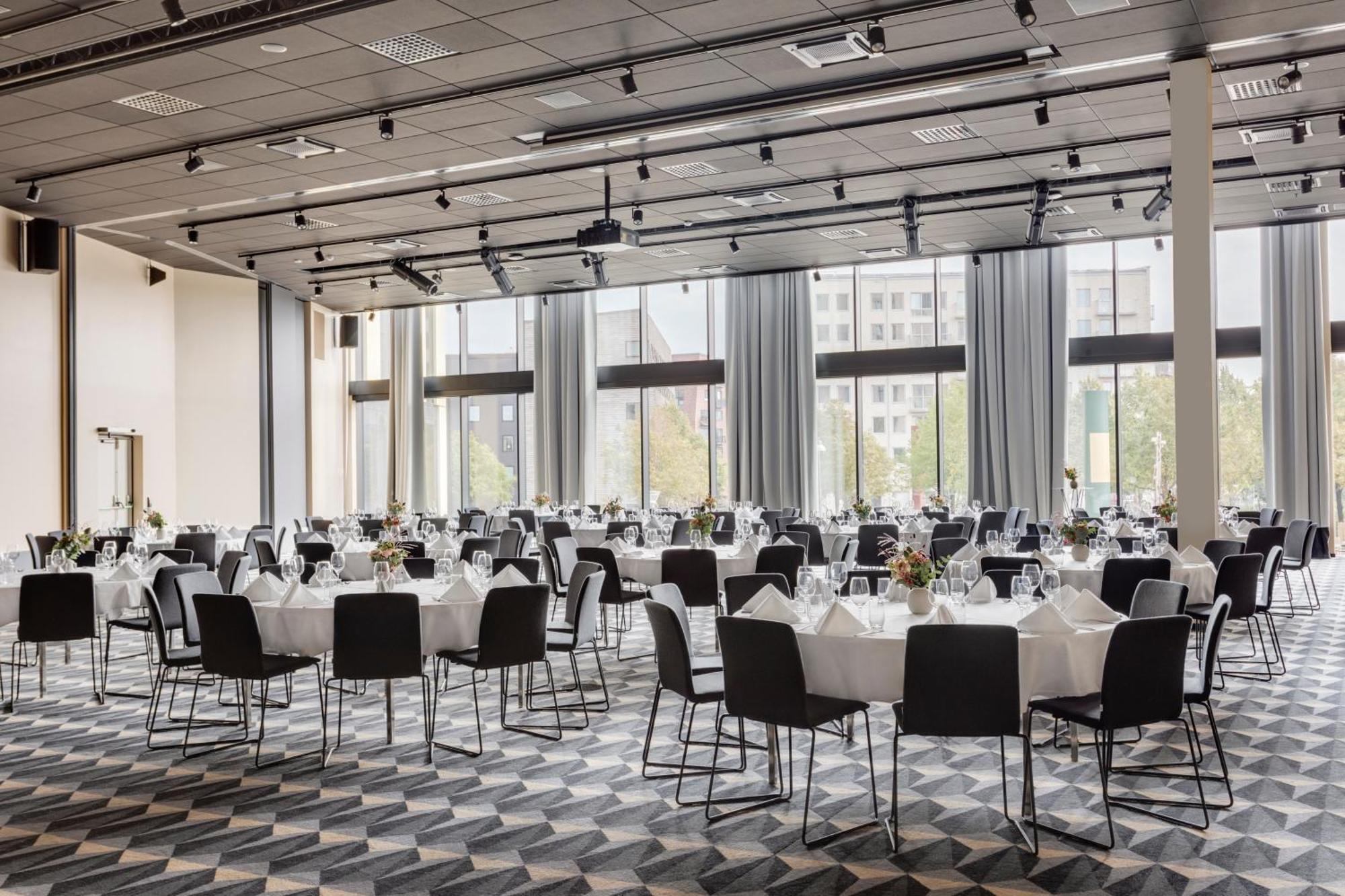 Clarion Karlatornet Hotel 4*
